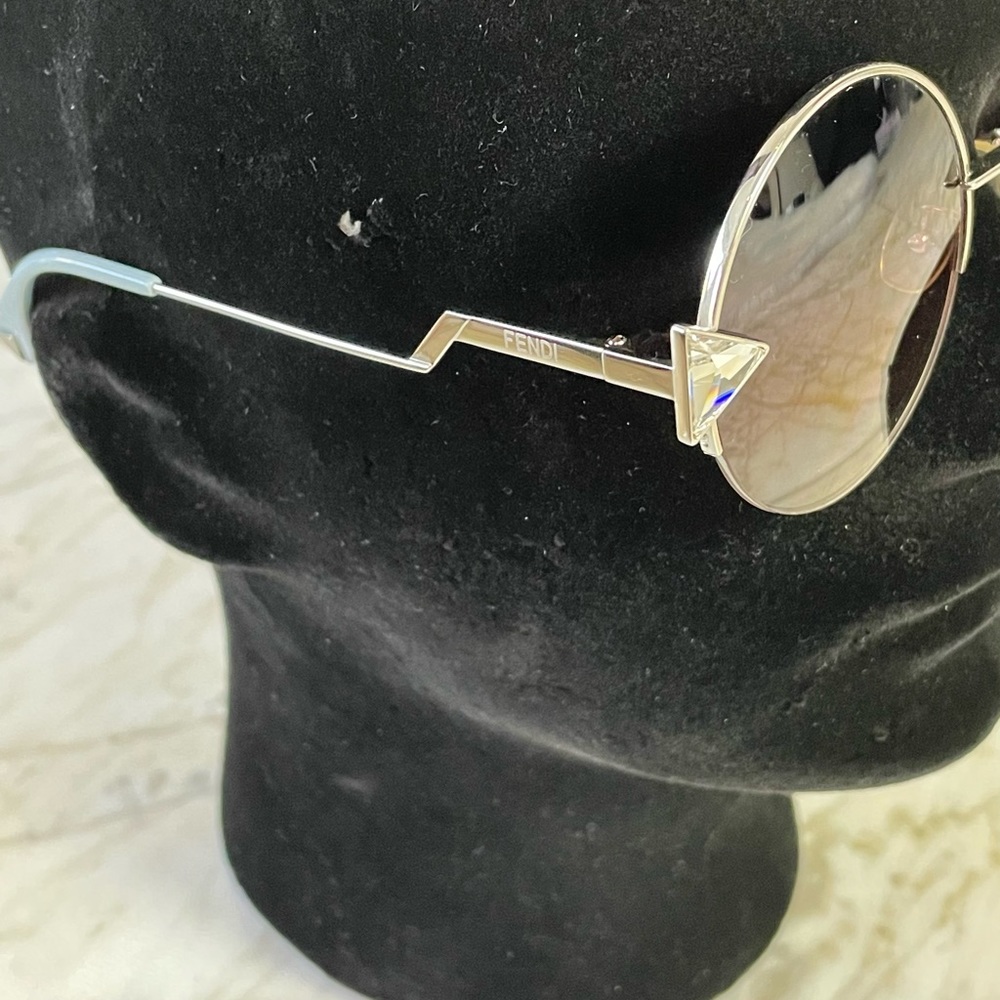 Authentic Fendi Silver Round Blue Gradient Sungla… - image 6